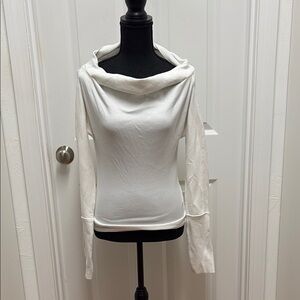 We the Free Woman’s White Ribbed‎ Cowl/Boatneck Style - size medium